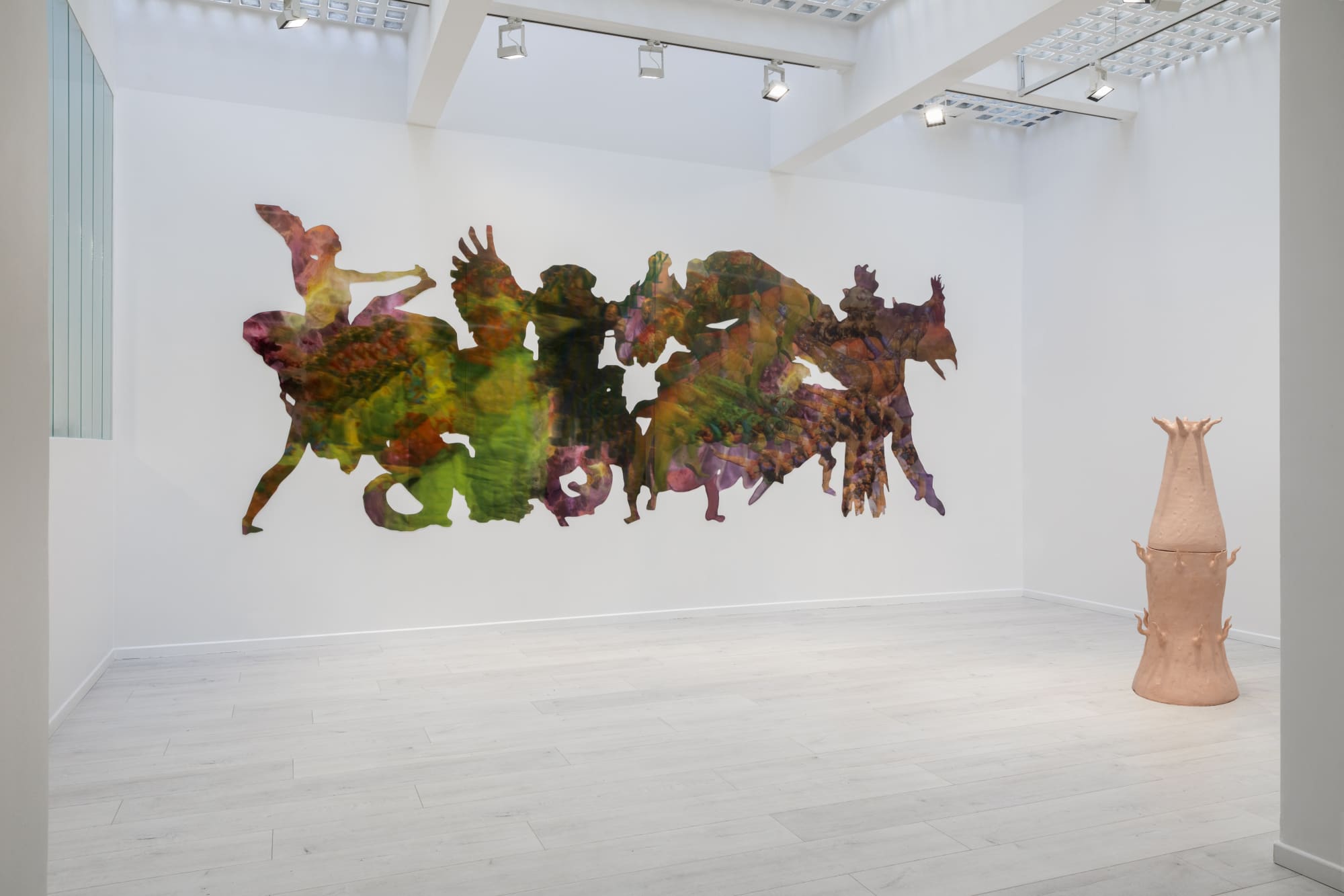 Installation view, Cecilia Bengolea, Comso-Conviviality - There is time that passes even when nothing changes, Andréhn-Schiptjenko Paris, France, 2024.