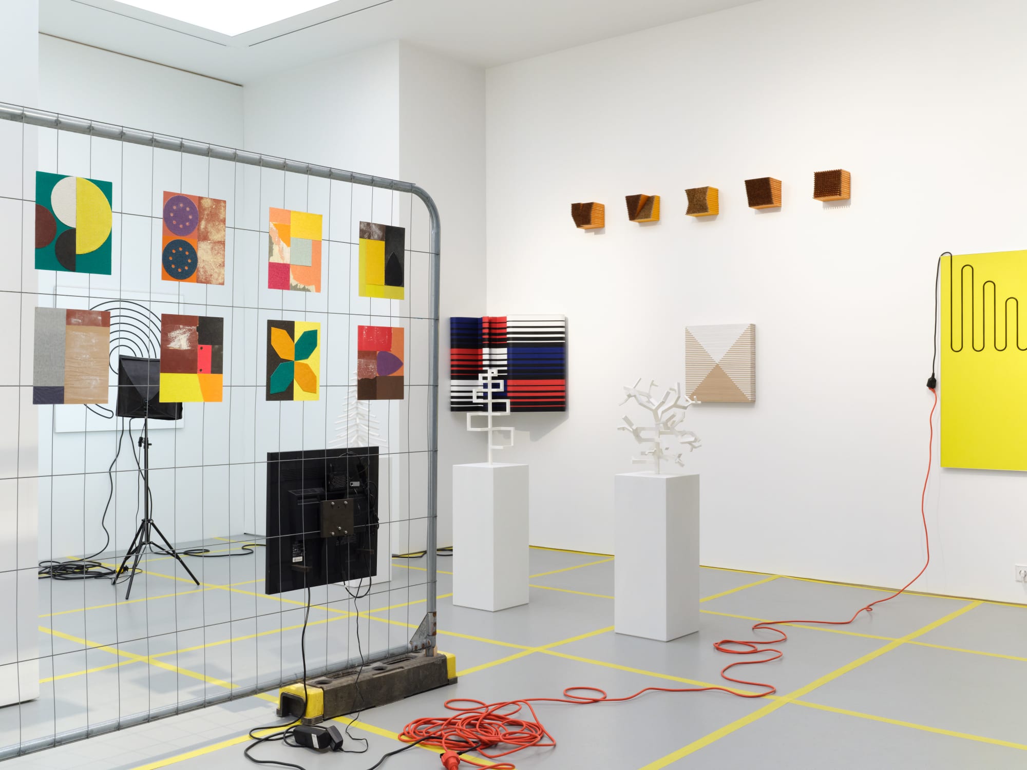 Jacob Dahlgren Installation view 'Retrospektiv kommersiell: Live in Your Head' Andréhn-Schiptjenko, Stockholm, Sweden, 2026