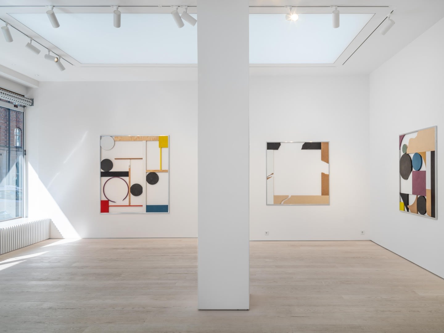 Jacob Dahlgren Installation view "Not and Or", Andréhn-Schiptjenko, Stockholm, Sweden, 2019