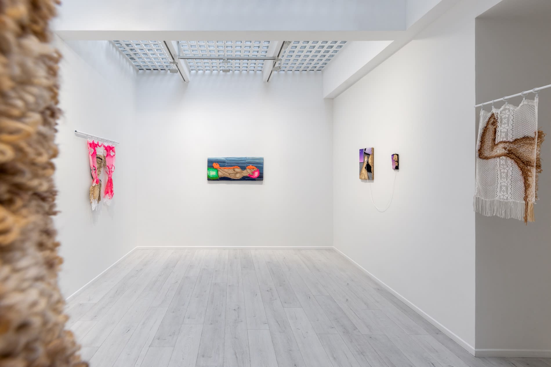 Amine Habki Installation view, Weaving, Stitching, Painting, Andréhn-Schiptjenko Paris, France, 2023