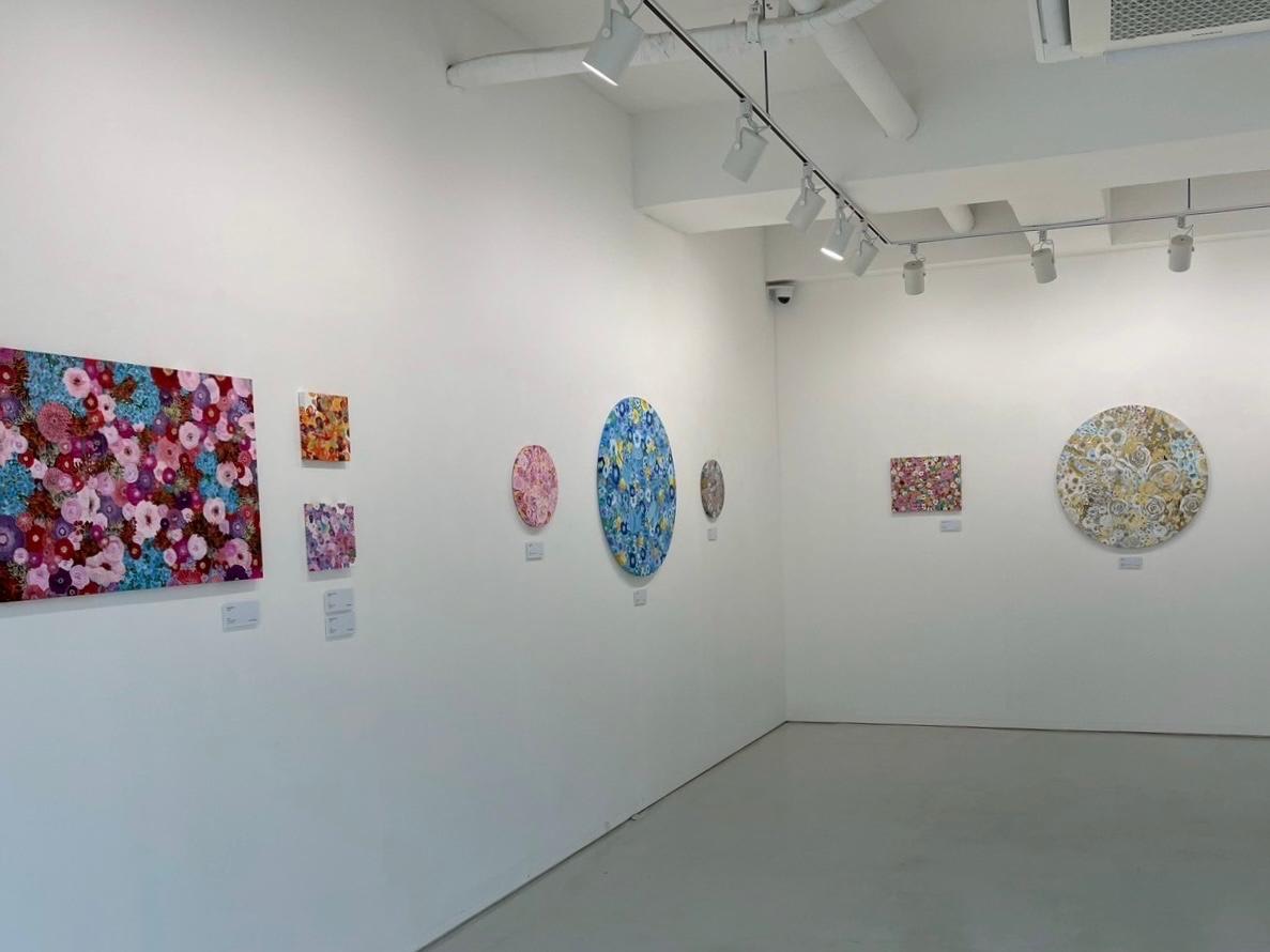 Escaping to the Imaginary Garden