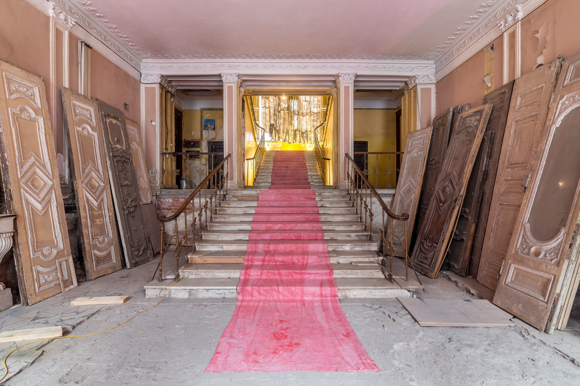 ПРЕВРАЩЕНИЕ КАК ФОРМА СОПРОТИВЛЕНИЯ