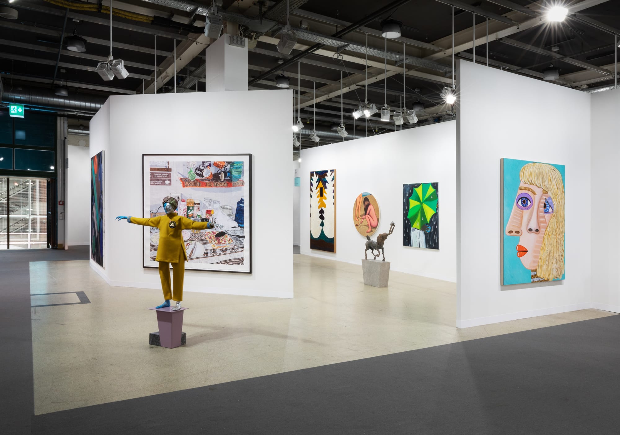 Installation view of the AKG Basel booth 2021. Upritchard featured.