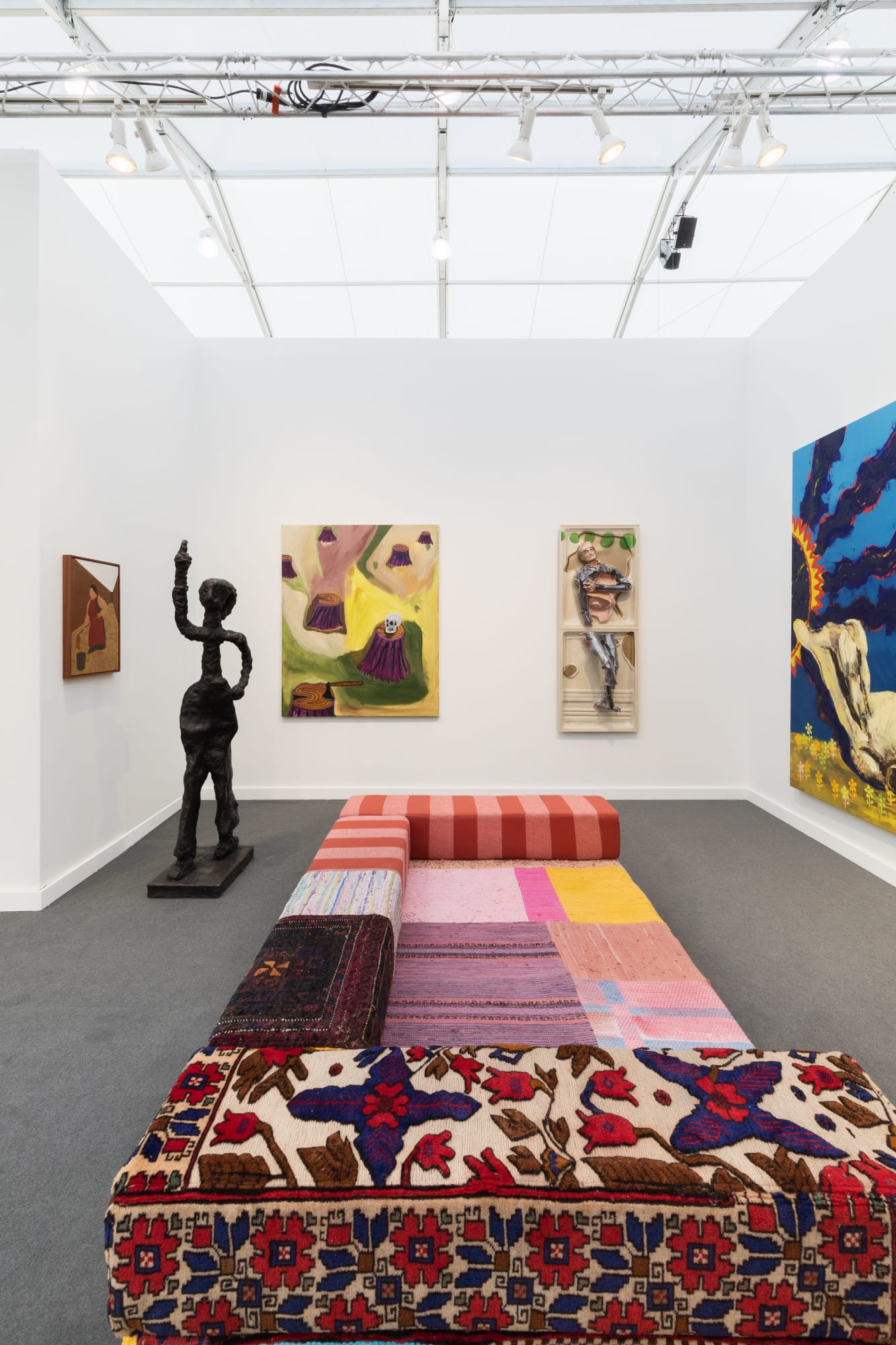 Another interior shot featuring Diaz Esclaet, Tal R, Marcus Jahmal, Monahan, and more.