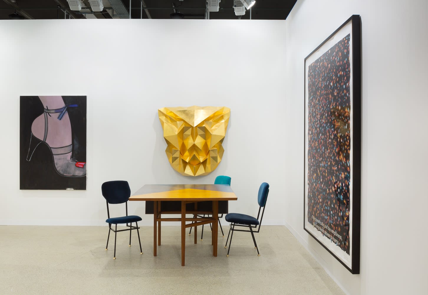 Installation view of the fair. Many gallery artists are exhibited, among them, Lara Schnitger, Jim Lambie, Nicole Eisenman, among others.