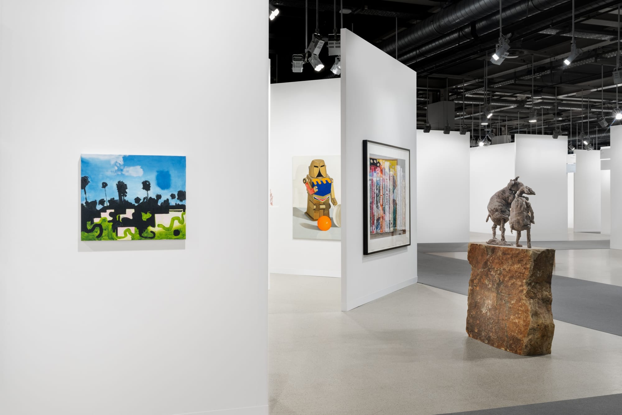 Installation view of Art Basel 2023 booth K10 with view of floors, walls, artworks and ceiling.