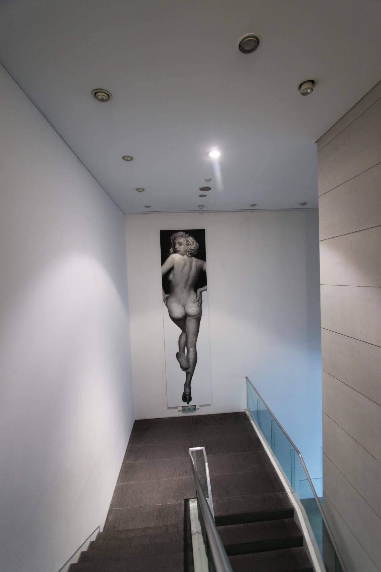 KANG Hyungkoo and His Muse: Oh! Marilyn