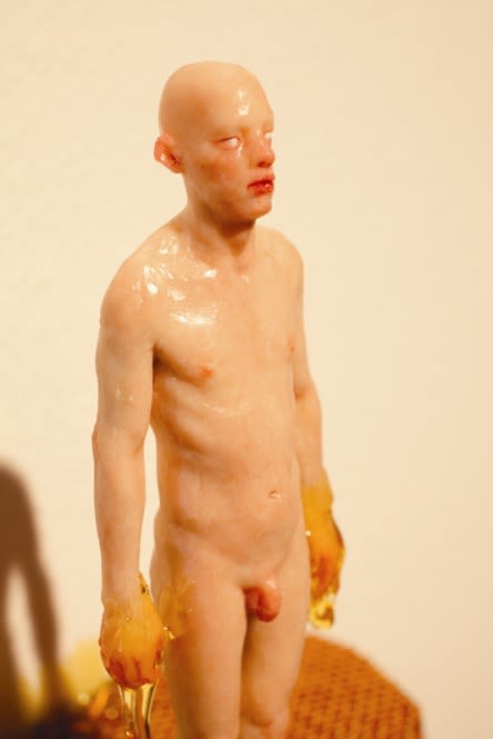 LEE DONGWOOK, POOH, 2012