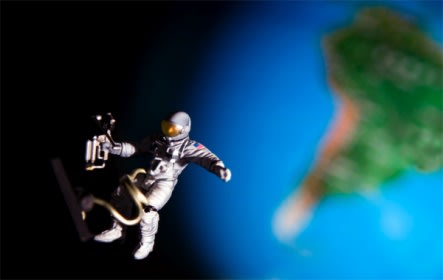 ZIN KIJONG, ASTROUNAUT SPACEMAN, 2007