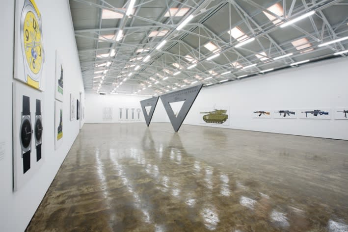 WANG Luyan: Sawing or Being Sawed