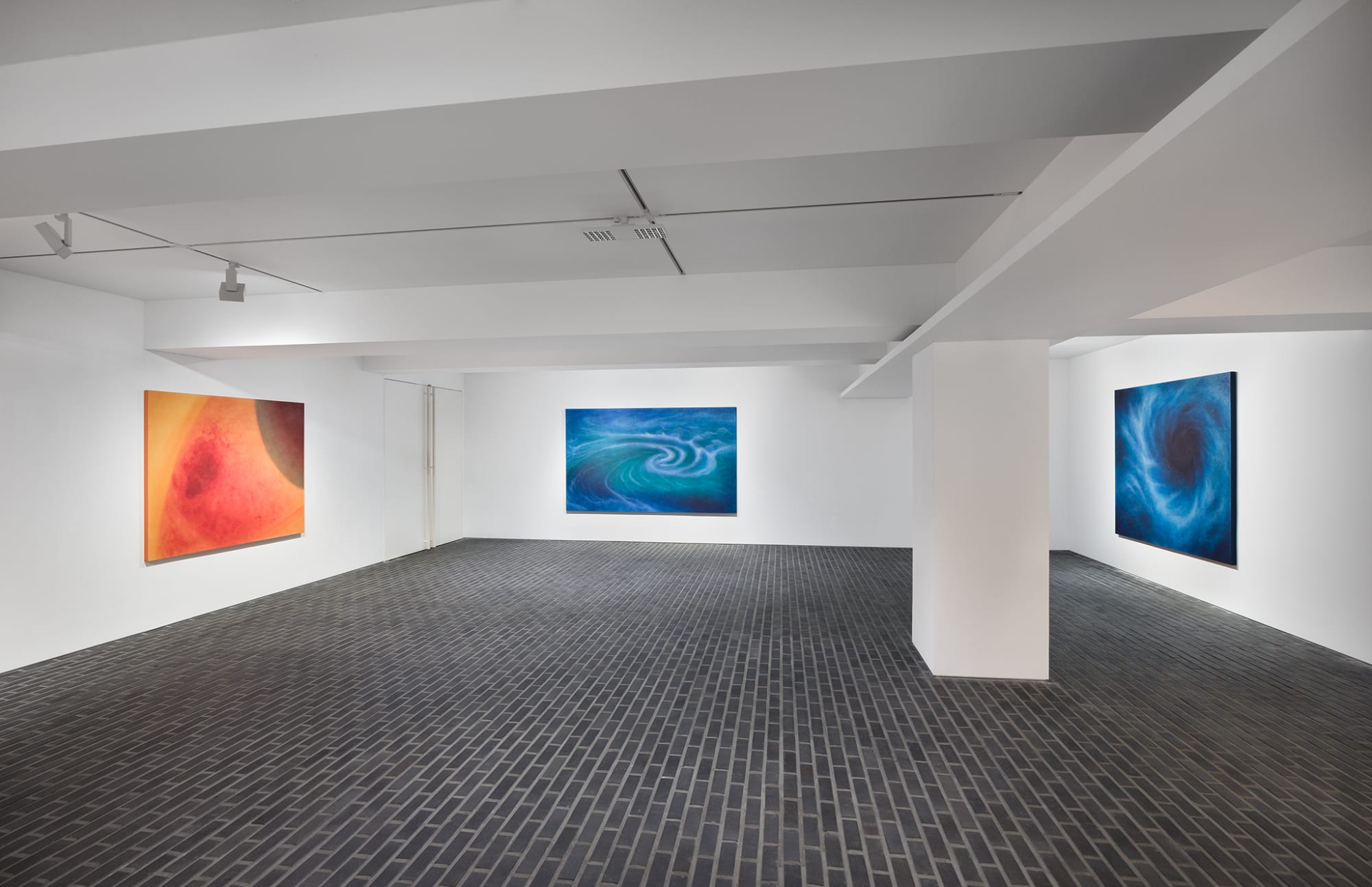 LEE Eunsil: Surging Waves