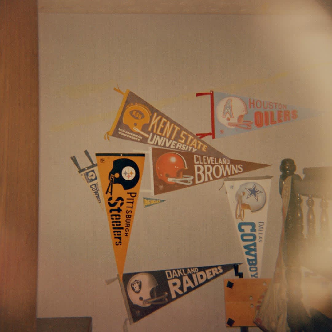 Untitled #2235-DMF, 1998, digital pigment print, 11 x 11 inches