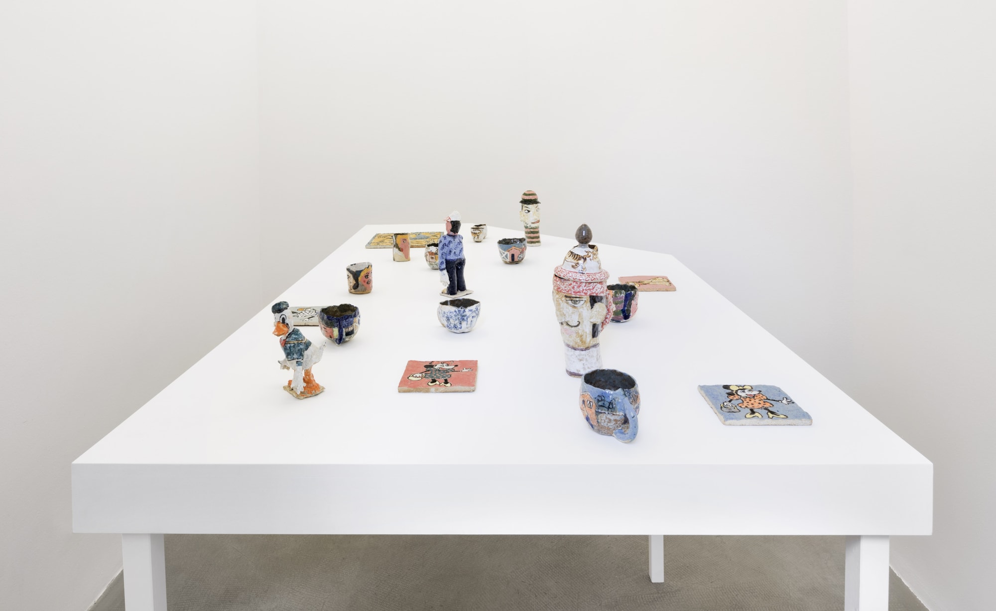 installation view, kaufmann repetto, milan, 2016