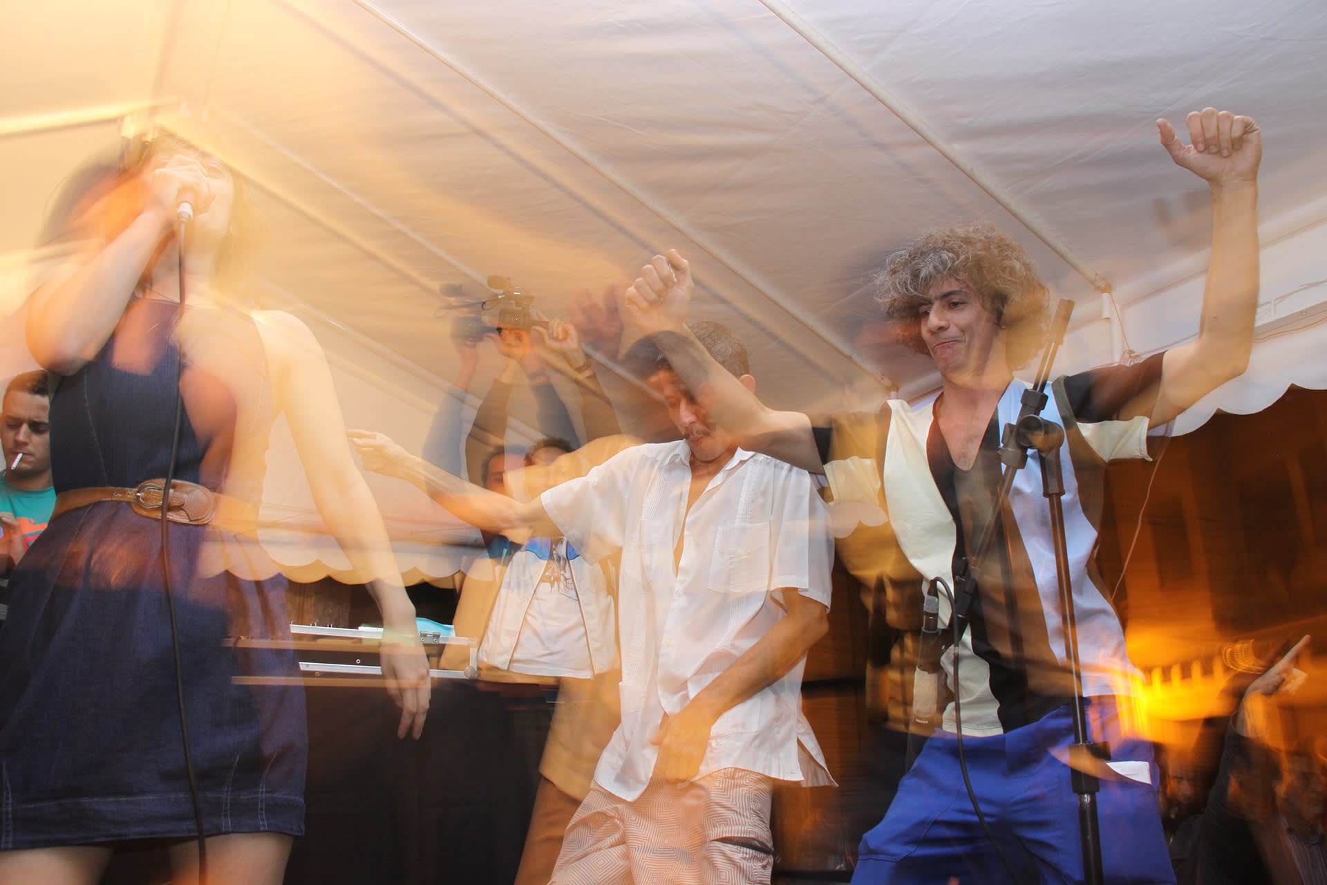 Cabelo apresenta: MC Fininho e Dj Barbante no Baile Funk (Gentil) Carioca