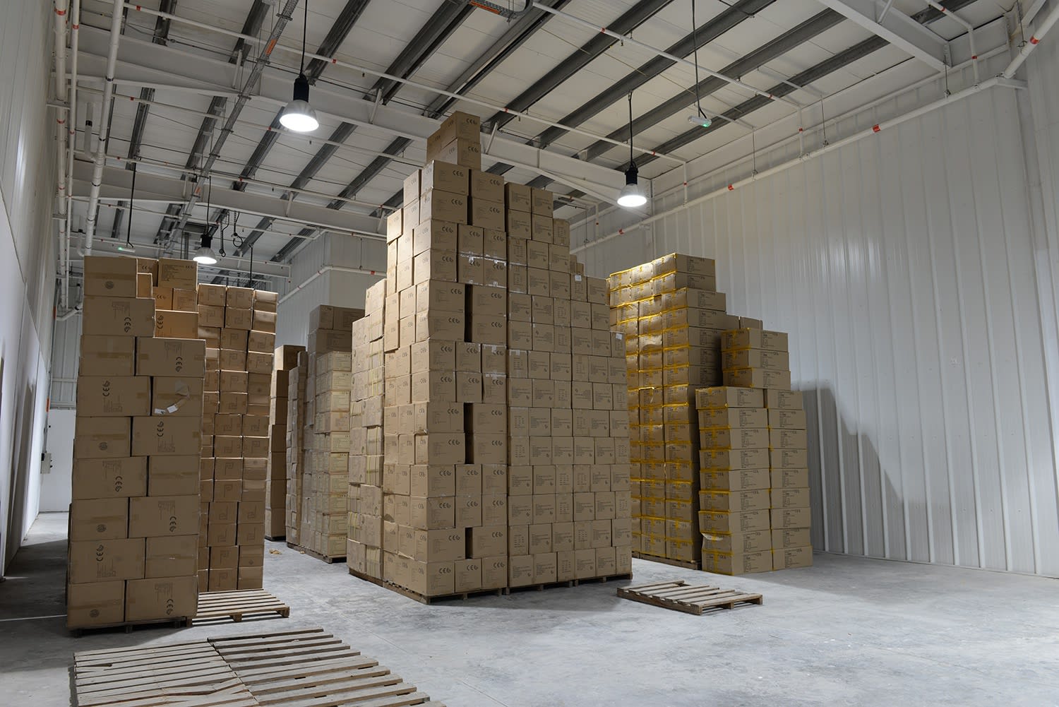 WAREHOUSE PROJECT, 2016