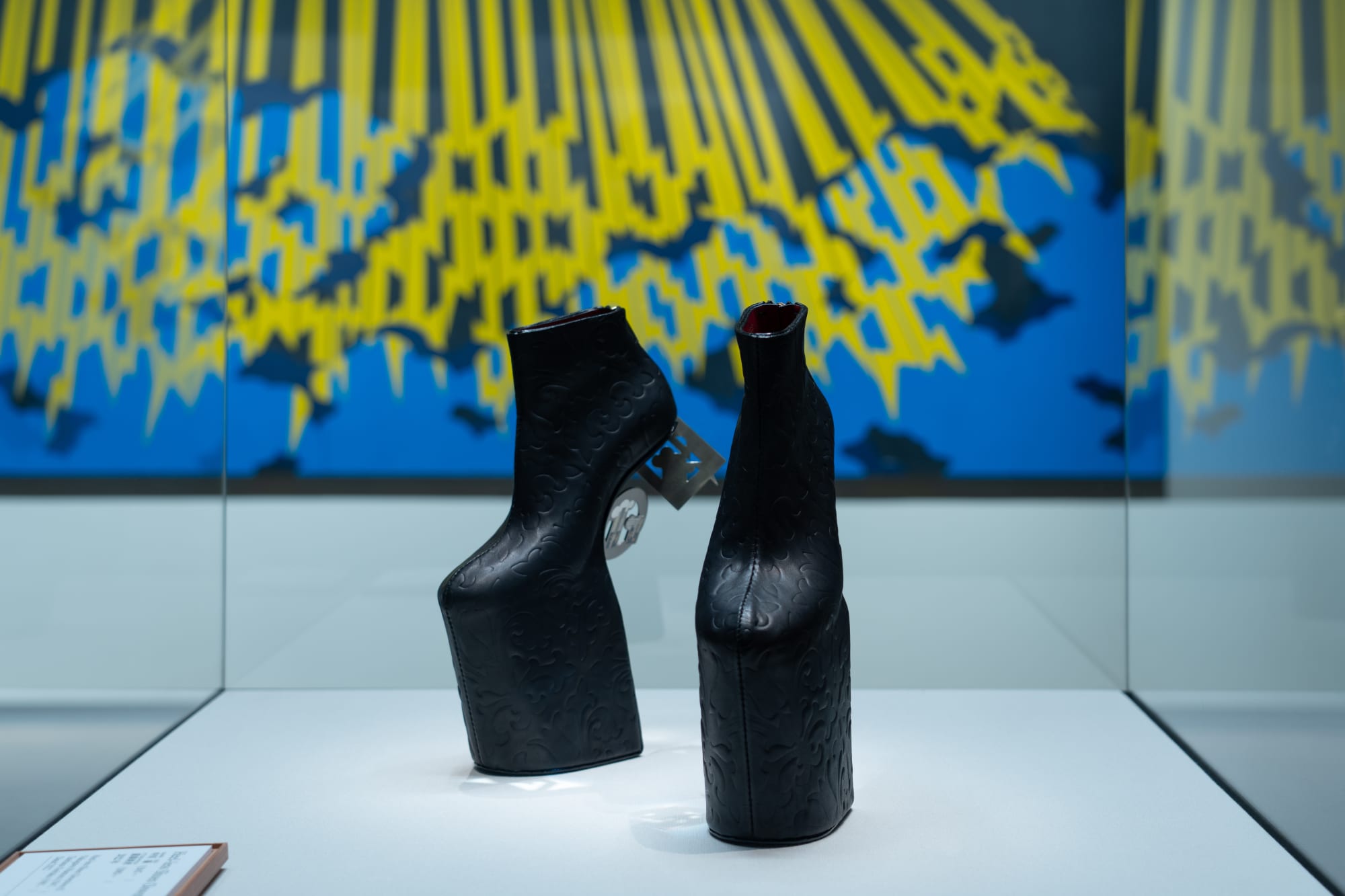 Kōgei meets Contemporary Art: Works of Nakagawa Mamoru and Tatehana Noritaka