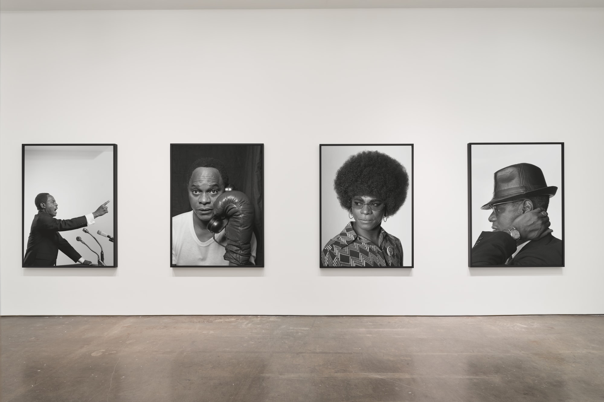 Samuel Fosso: AUTOPORTRAIT