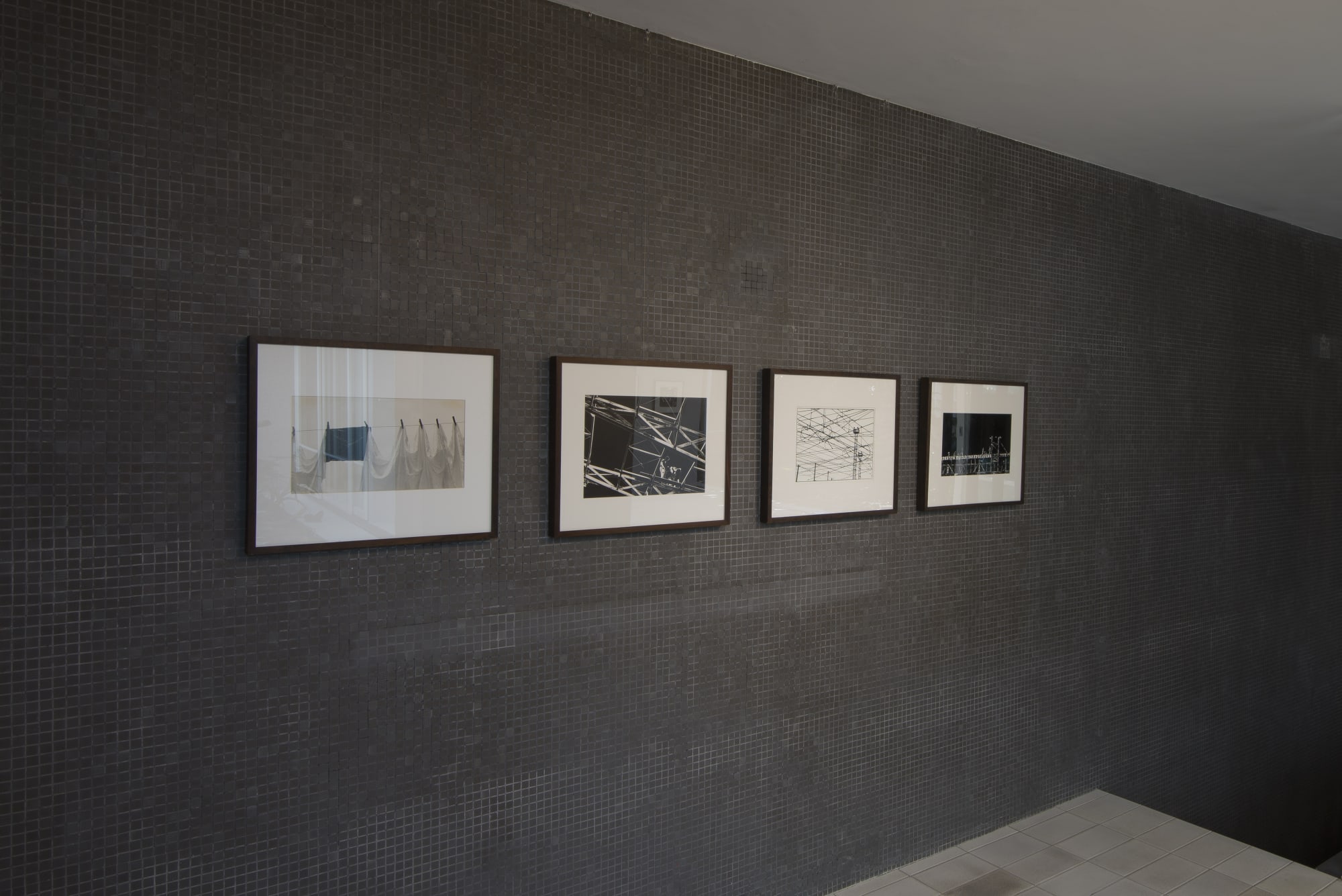 vista geral da exposição "Fotografia Moderna 1940 - 1960", 2019, Luciana Brito Galeria + Isabel Amado exhibition view of "Fotografia Moderna 1940 - 1960", 2019, Luciana Brito Galeria + Isabel Amado