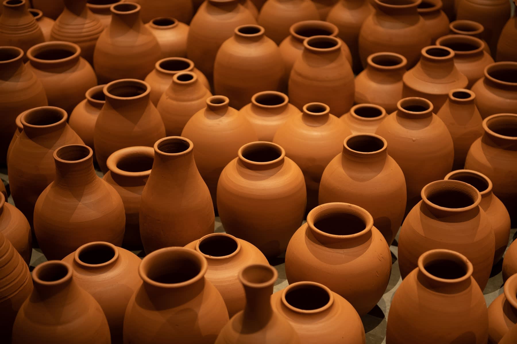 H É C T O R Z A M O R A "Movimentos Emissores da Existência", 2019/2023 performance dimensões variáveis | variable dimensions ed 1/1 + 1 P.A. View more details