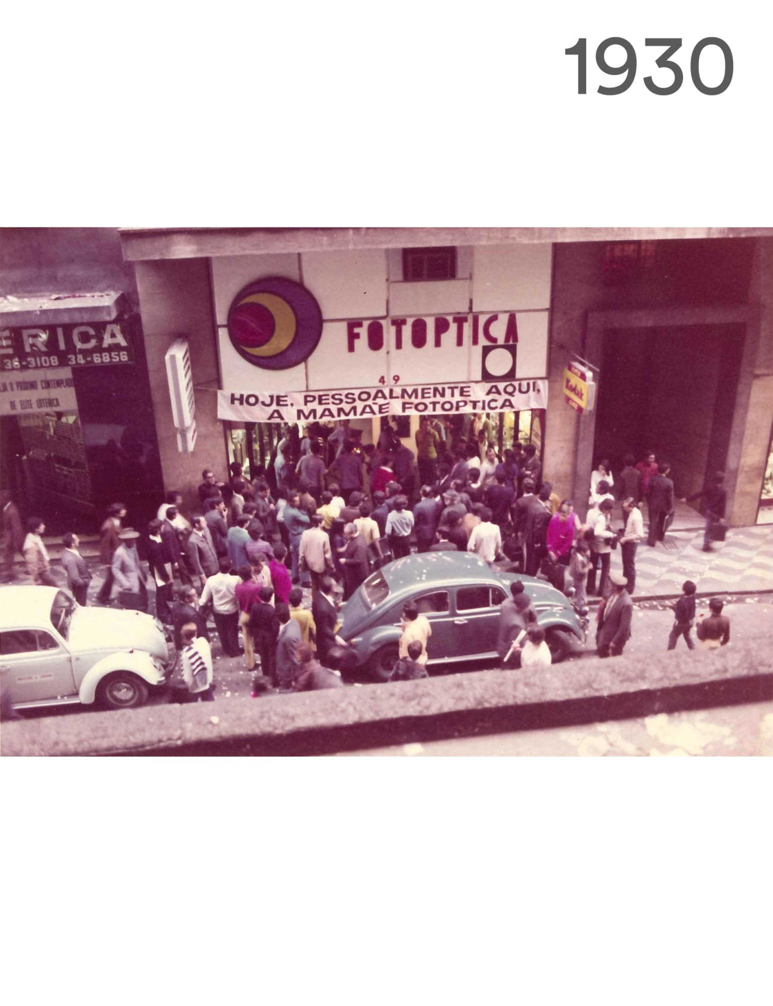 A família Farkas retorna ao Brasil, fixando residência na cidade de São Paulo e assumindo definitivamente sua parte na sociedade da Casa Fotoptica, cuja trajetória irá influenciar diretamente a relação de Thomaz Farkas com a fotografia e o cinema.