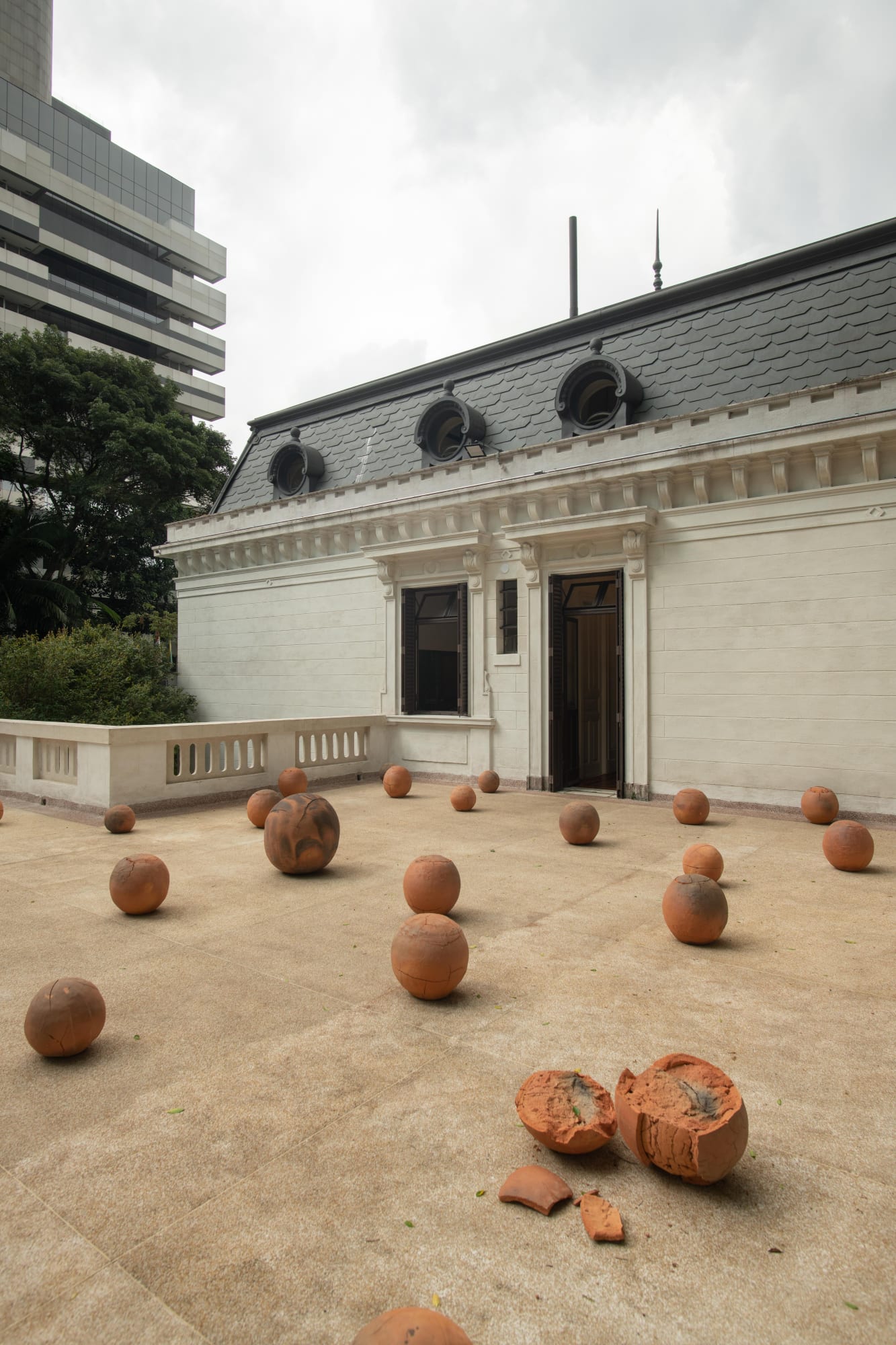 Rock and Roll: Bosco Sodi e os objetos de interesse, Casa das Rosas, São Paulo, 2024