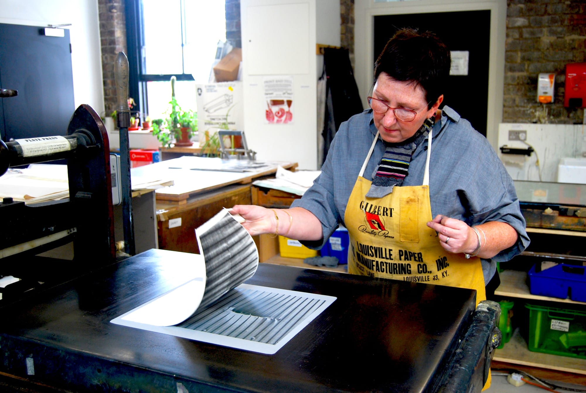 WEEKENd AND Evening Courses Our weekend and evening courses are our most popular - looking at a wide variety of different printmaking techniques; these are ideal for both beginners and printmakers looking to learn something new. These courses are the most common access route for new members in the studio.