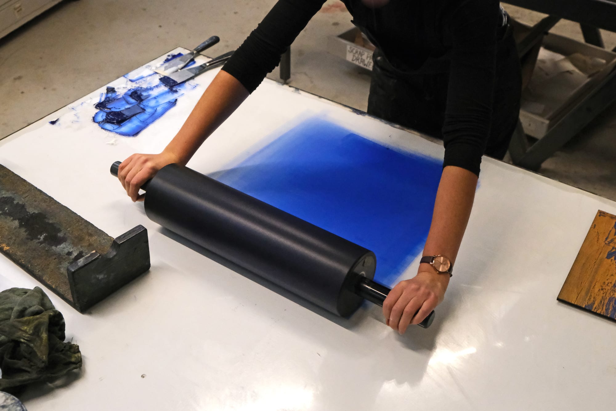 “My residency at printmakers has offered so much time and space for learning & experimentation. The staff and technicians have all been there with invaluable guidance and ideas whenever needed, and it has been really wonderful. The space is lovely and welcoming, and everyone in the studio is too. Every aspect of the residency has been smooth, supported and incredibly valuable.” -Cicely Creswell