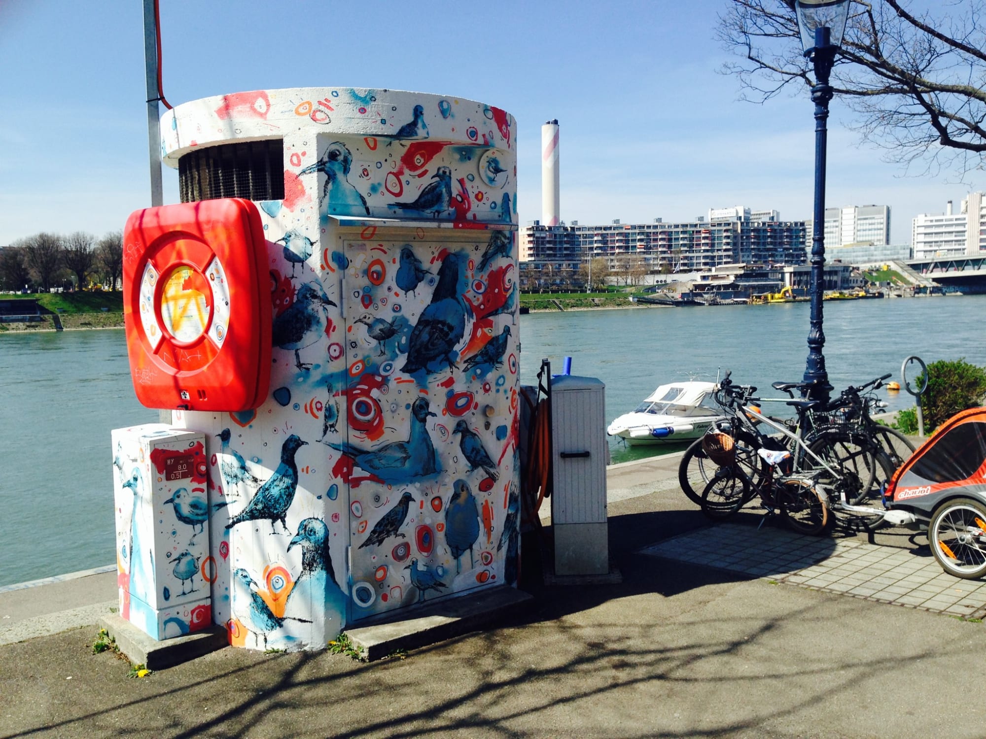 DANIEL ZELTNER | 2015 Unterer Rheinweg, BASEL AUFTRAGGEBER: IWB principal: iwb