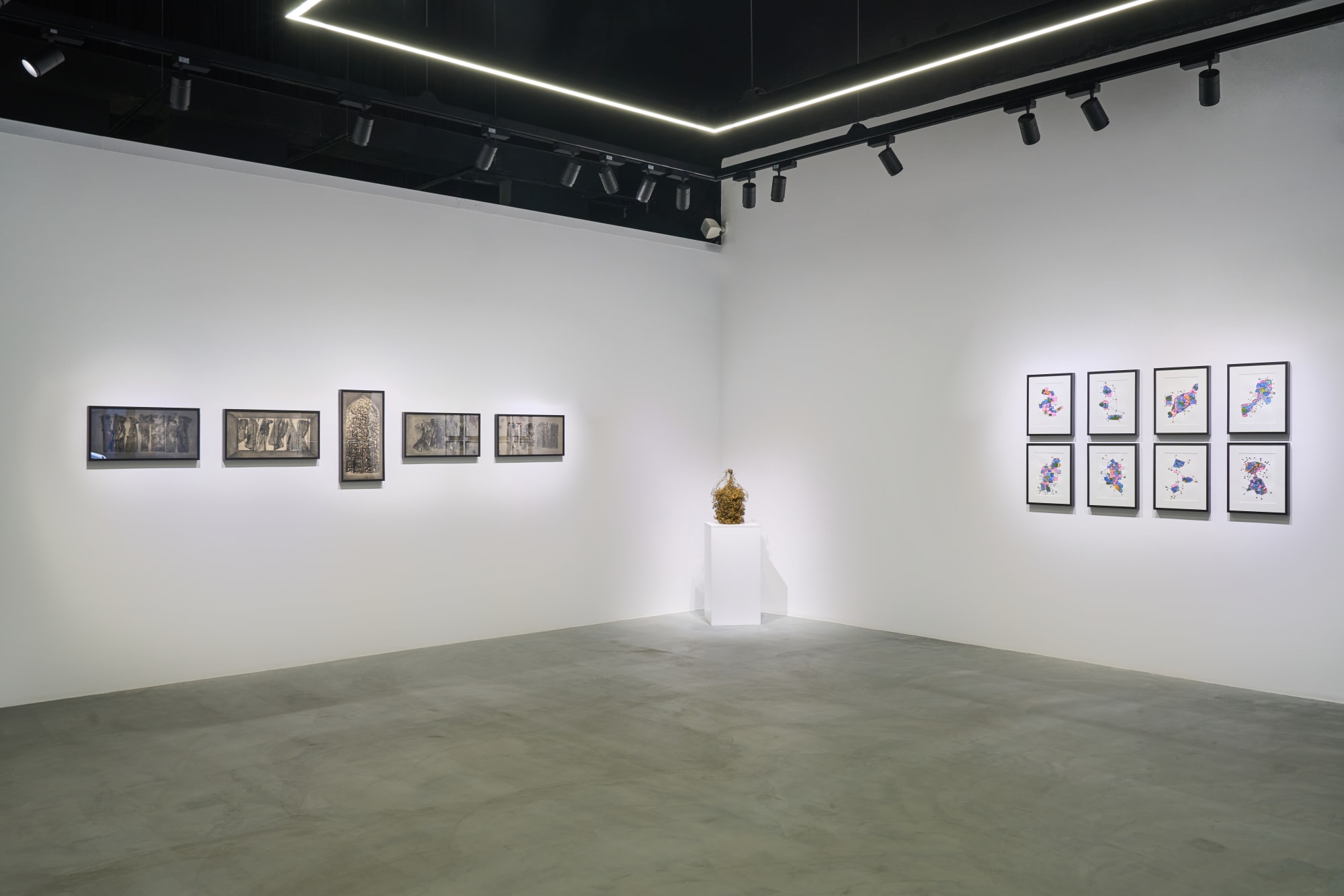 Architectures of the In-Between