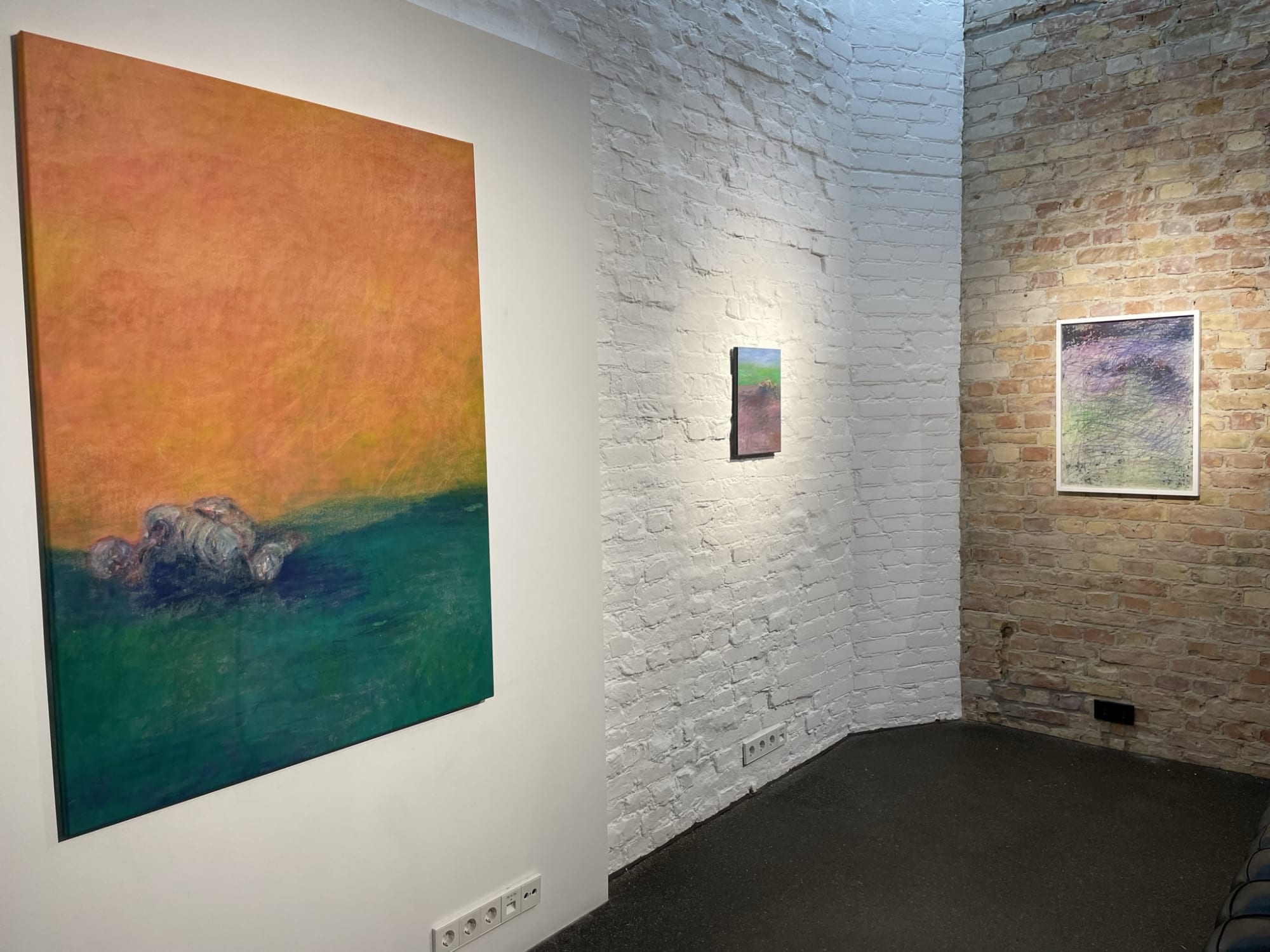 ZSOLT BERSZÁN: BODY IN THE FIELD