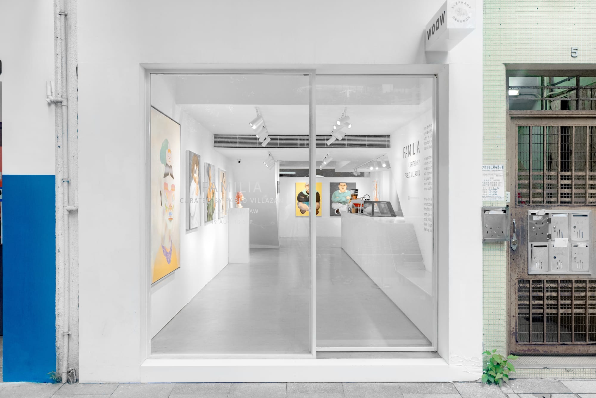 Familia – Curated by Pablo Villazán