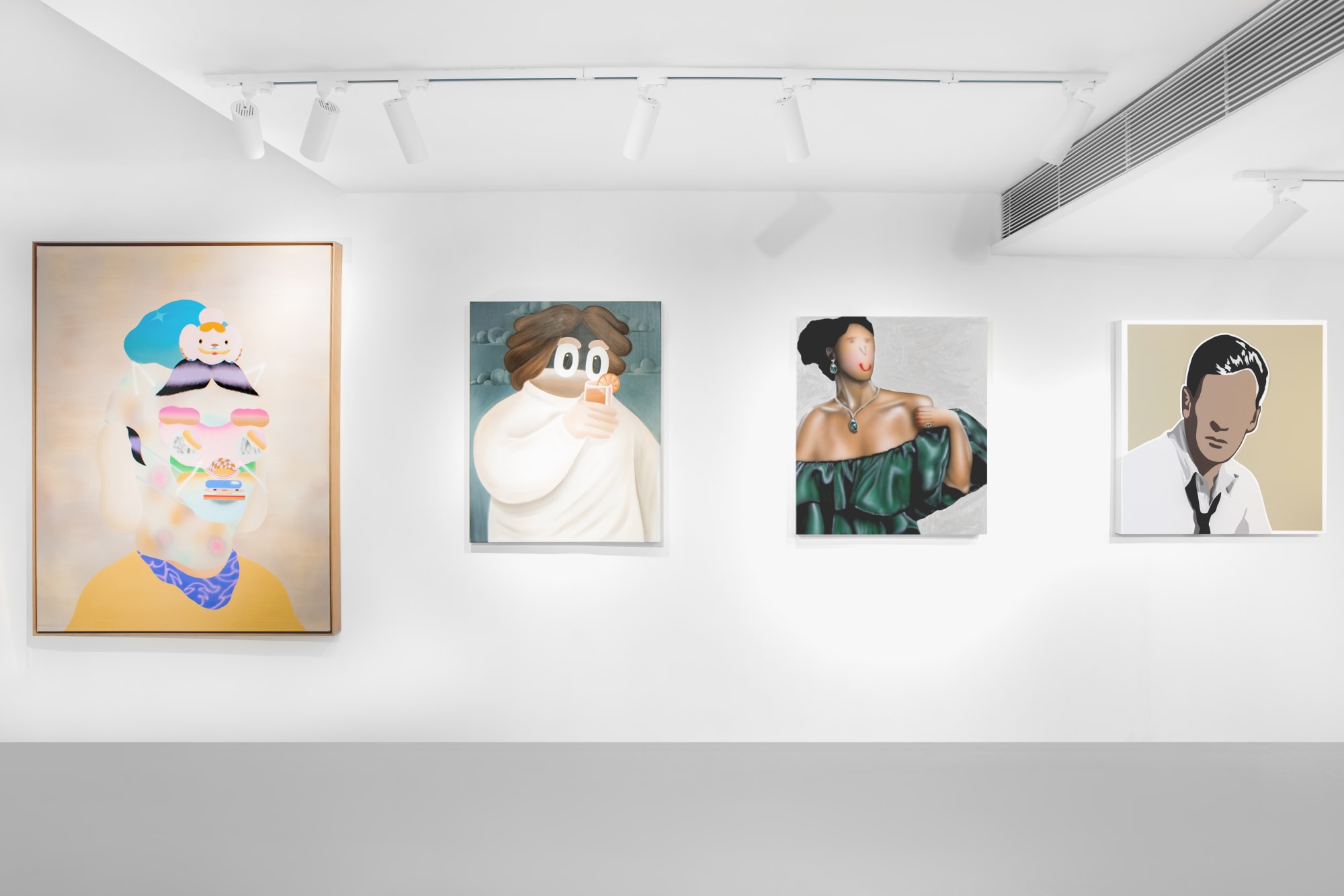 Familia – Curated by Pablo Villazán