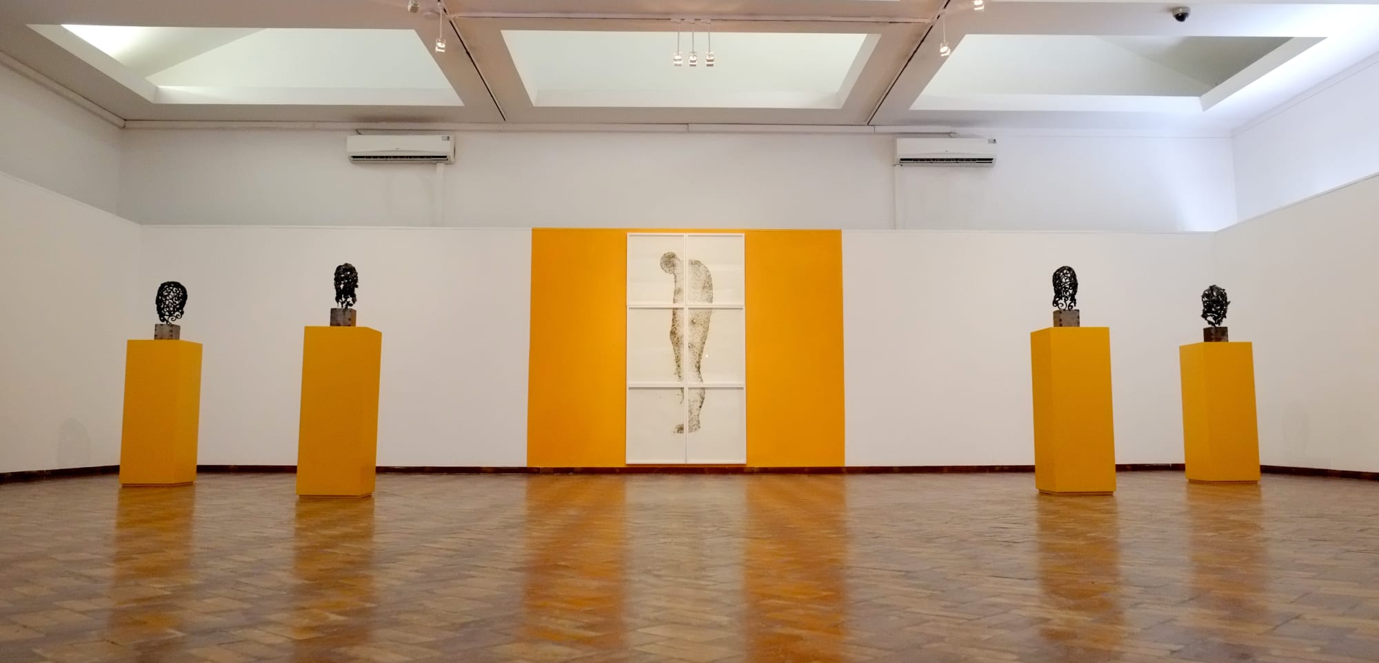 PEDRO PIRES: PH7 – INTERFACES / BODY AND ARCHITECTURE