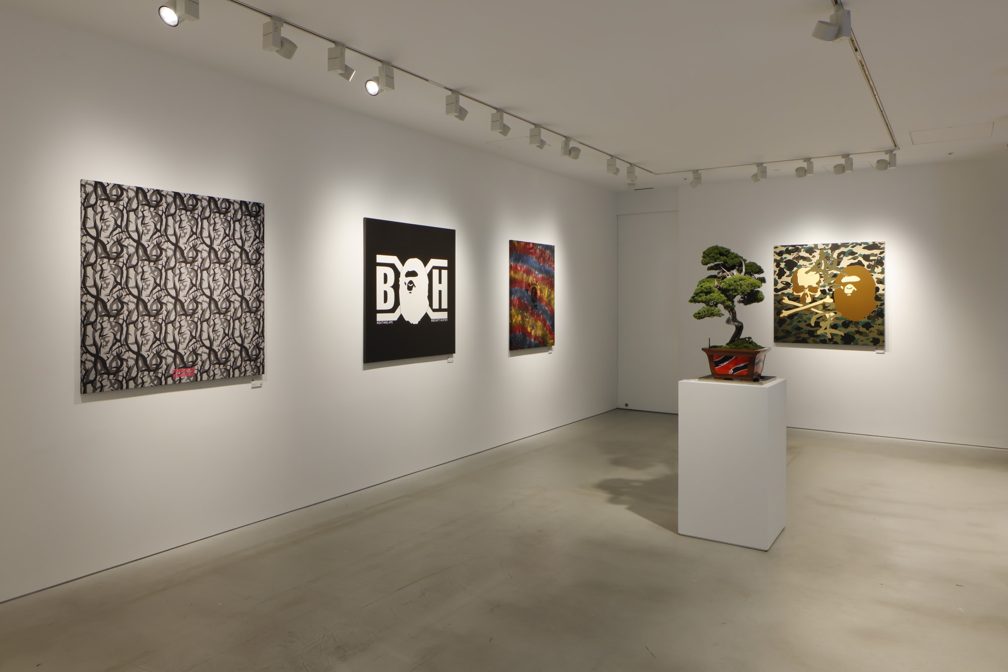 BAPE GALLERY™ TOYKO