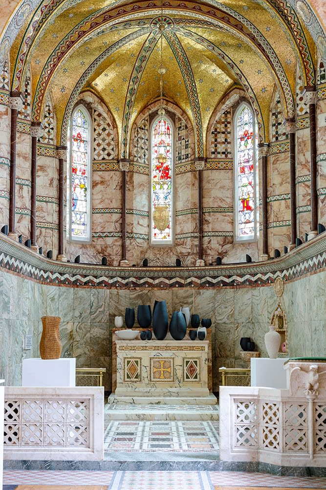 At the Altar,,,, Net by Annie Turner Installation of Cut and Altered Vessels by Ashraf Hanna The Healing of Justinian by Leah Jensen