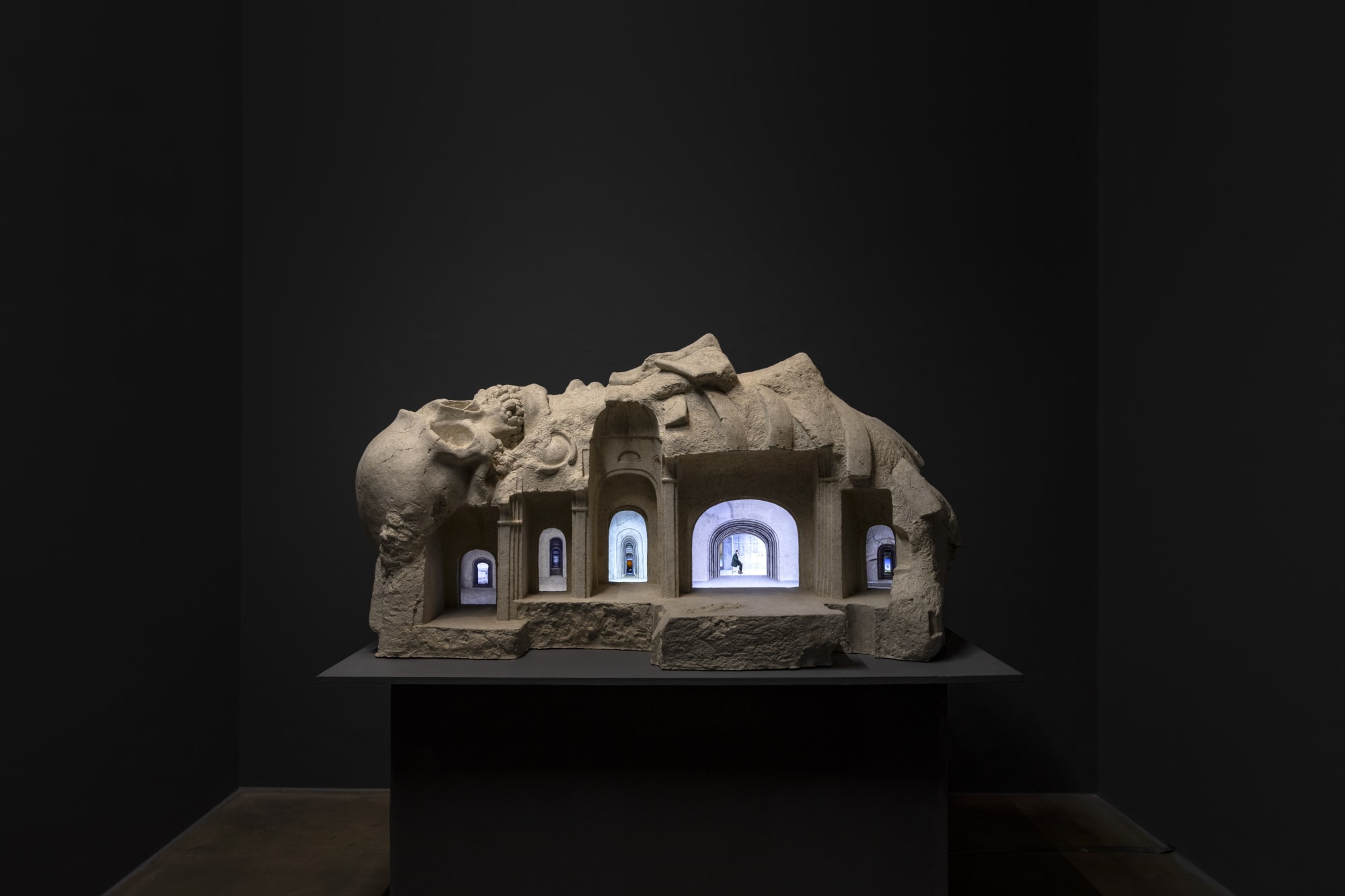 Ranbir Kaleka Synaptic Visions of Dead Time Five-channel video sculpture 5 min 52 sec (video) 65 x 35 x 33.5 in (sculpture)