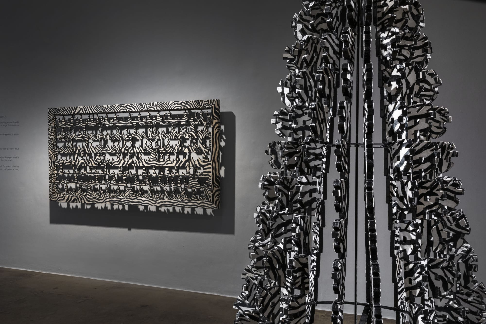 Anita Dube: तिमंजला घर Three Storey House