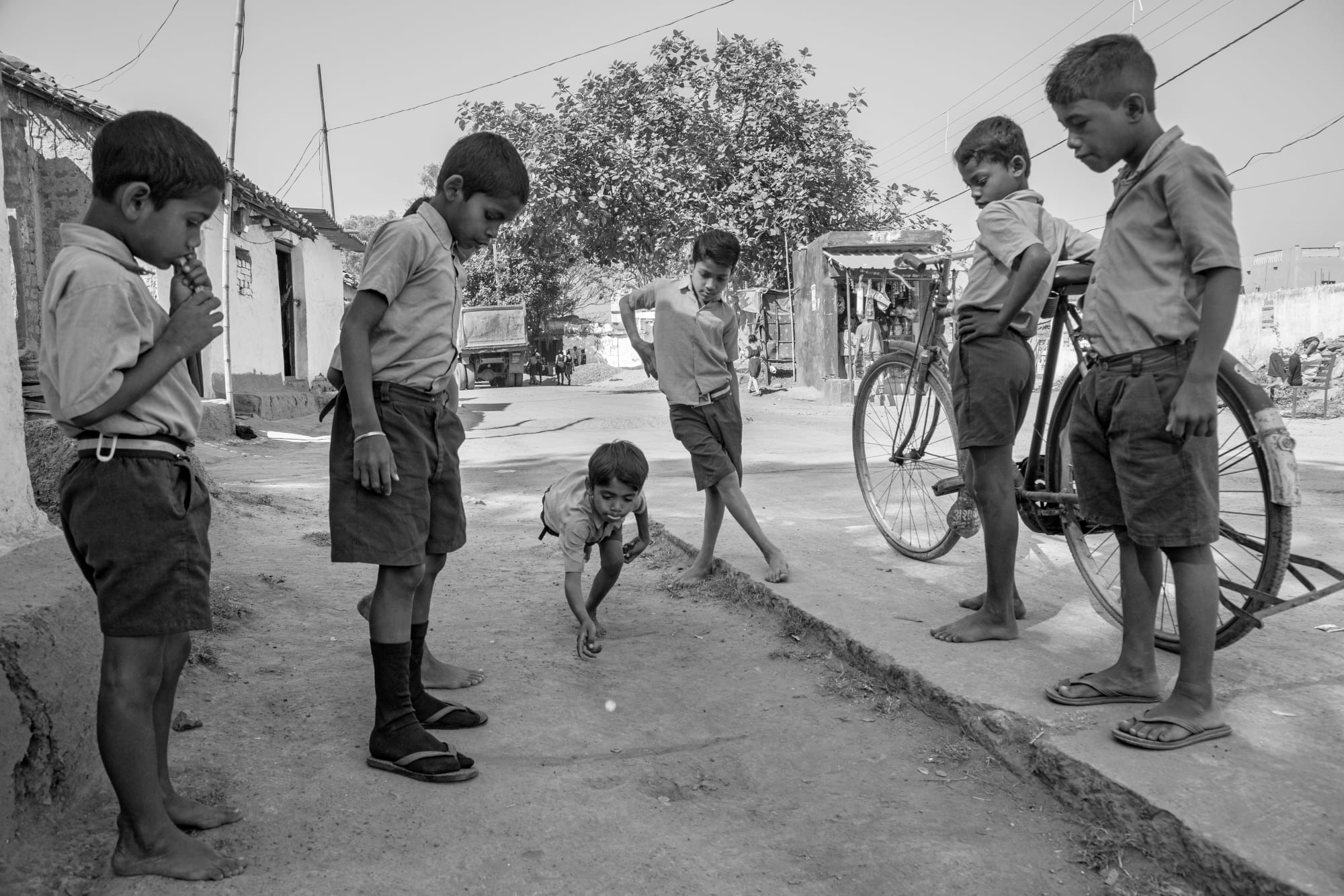 Ganiyari Village in Takhatpur (Bilaspur) Chhattisgarh, India (from the series Bachpan) Archival pigment print 16 x 24 in