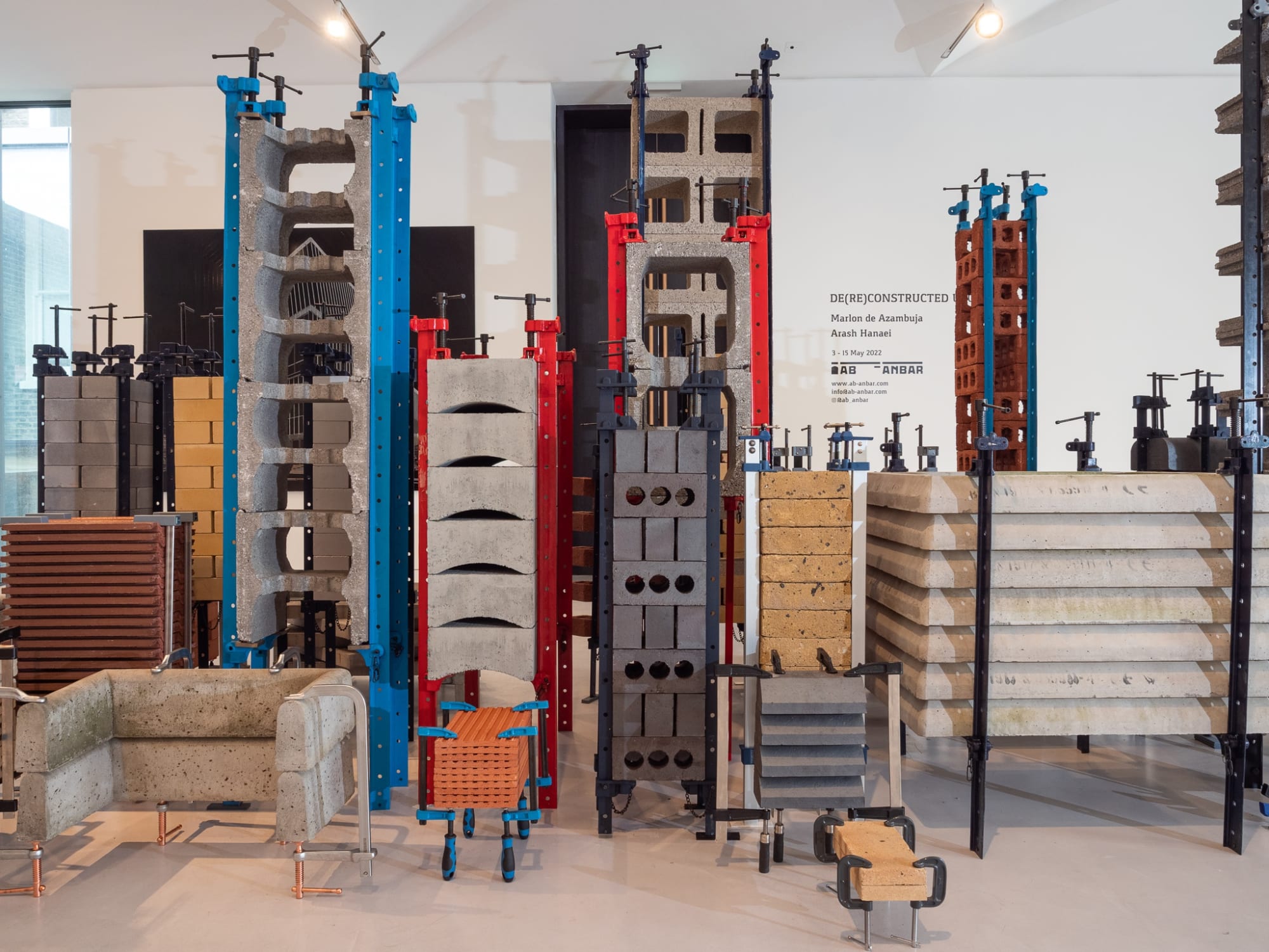 De(re)constructed Utopias