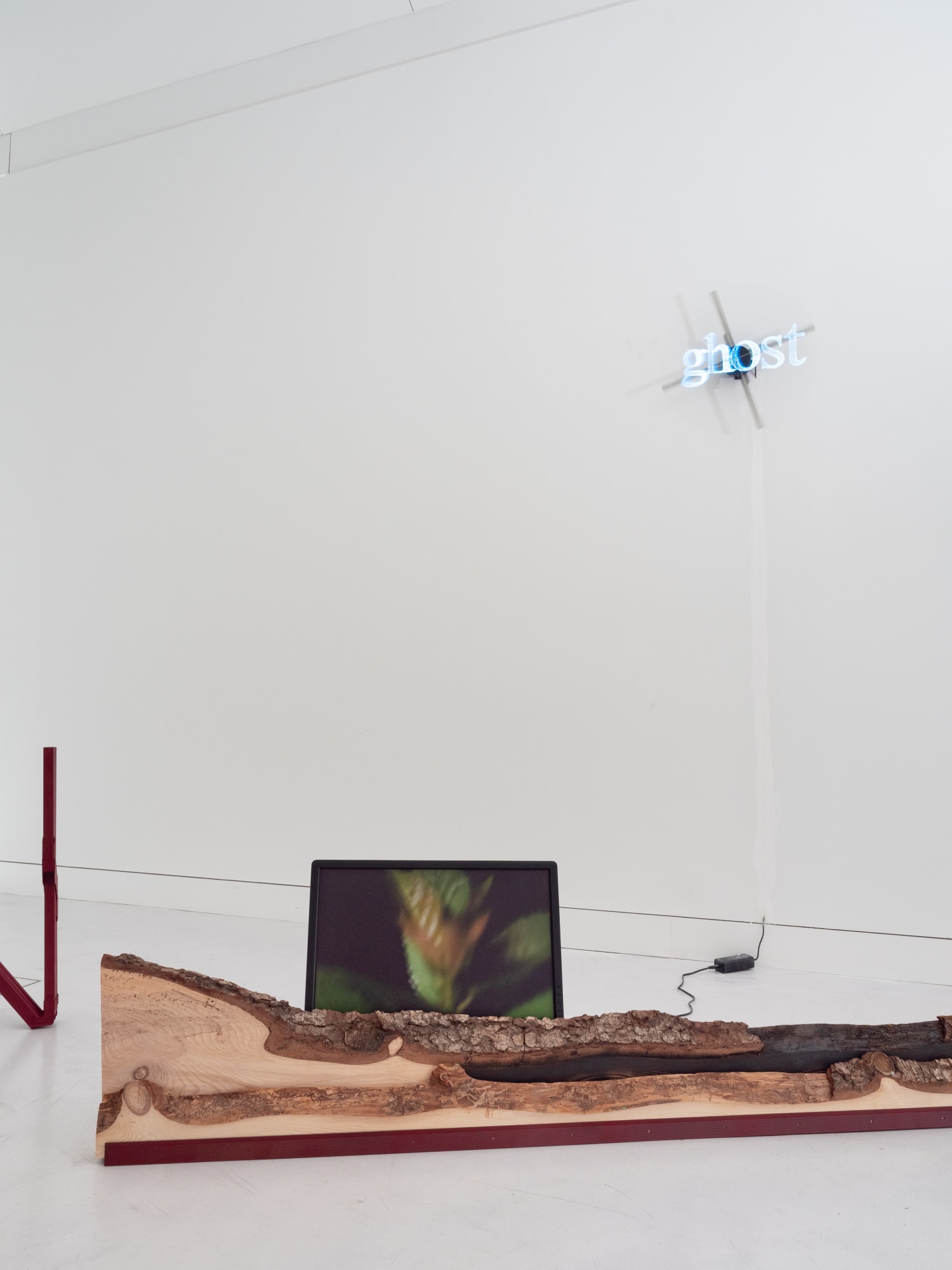 De(re)constructed Utopias