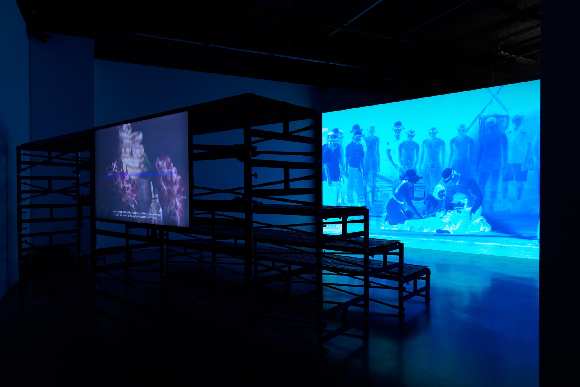 Photographs by Kanrapee Chokpaiboon