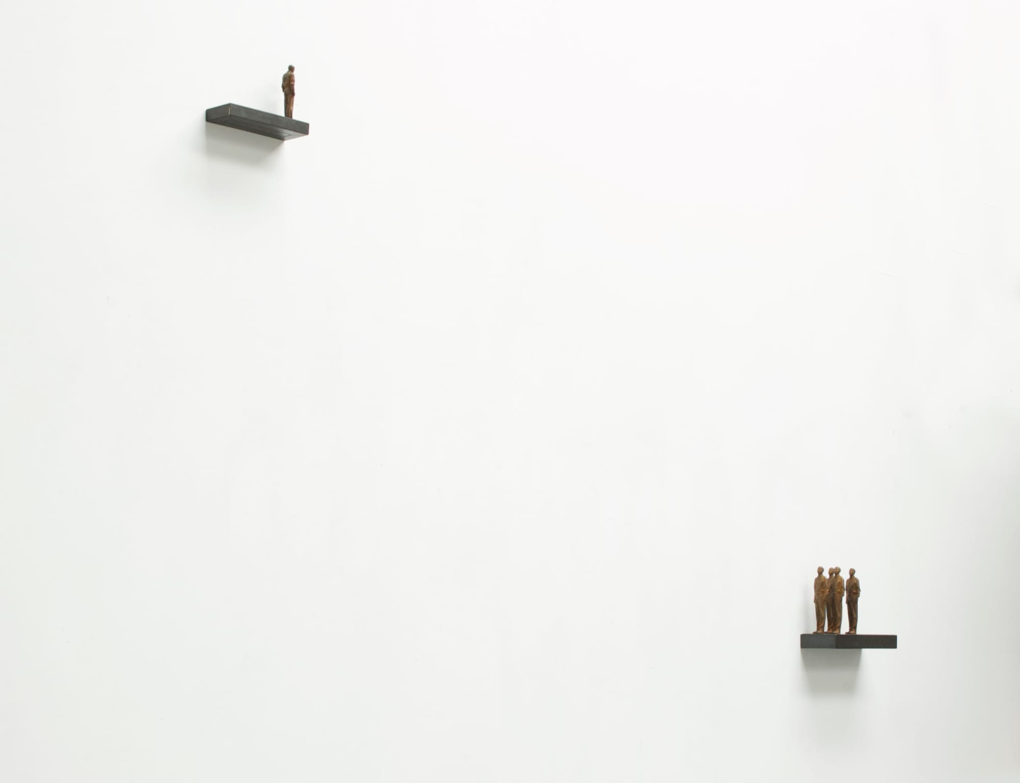 Peter Burke Regard sculpture