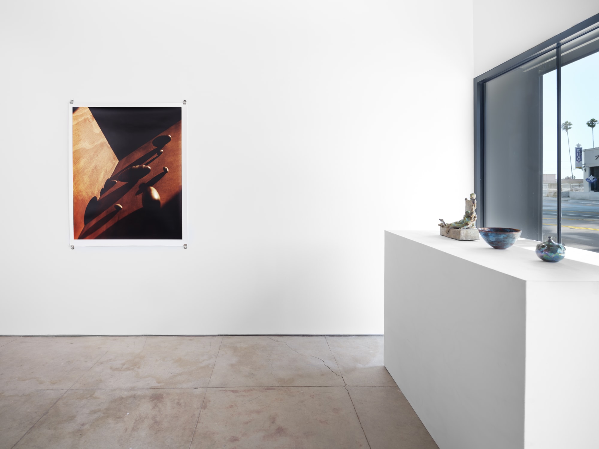 Installation view: Durimel, Honor-Roll (2025), Beatrice Wood, Coffee Break (c.1990), Beatrice Wood, Turquoise and Copper Bowl (1984), in "Fire and Life", 6 September - 25 October 2025, Charlotte Call Gallery, Los Angeles.