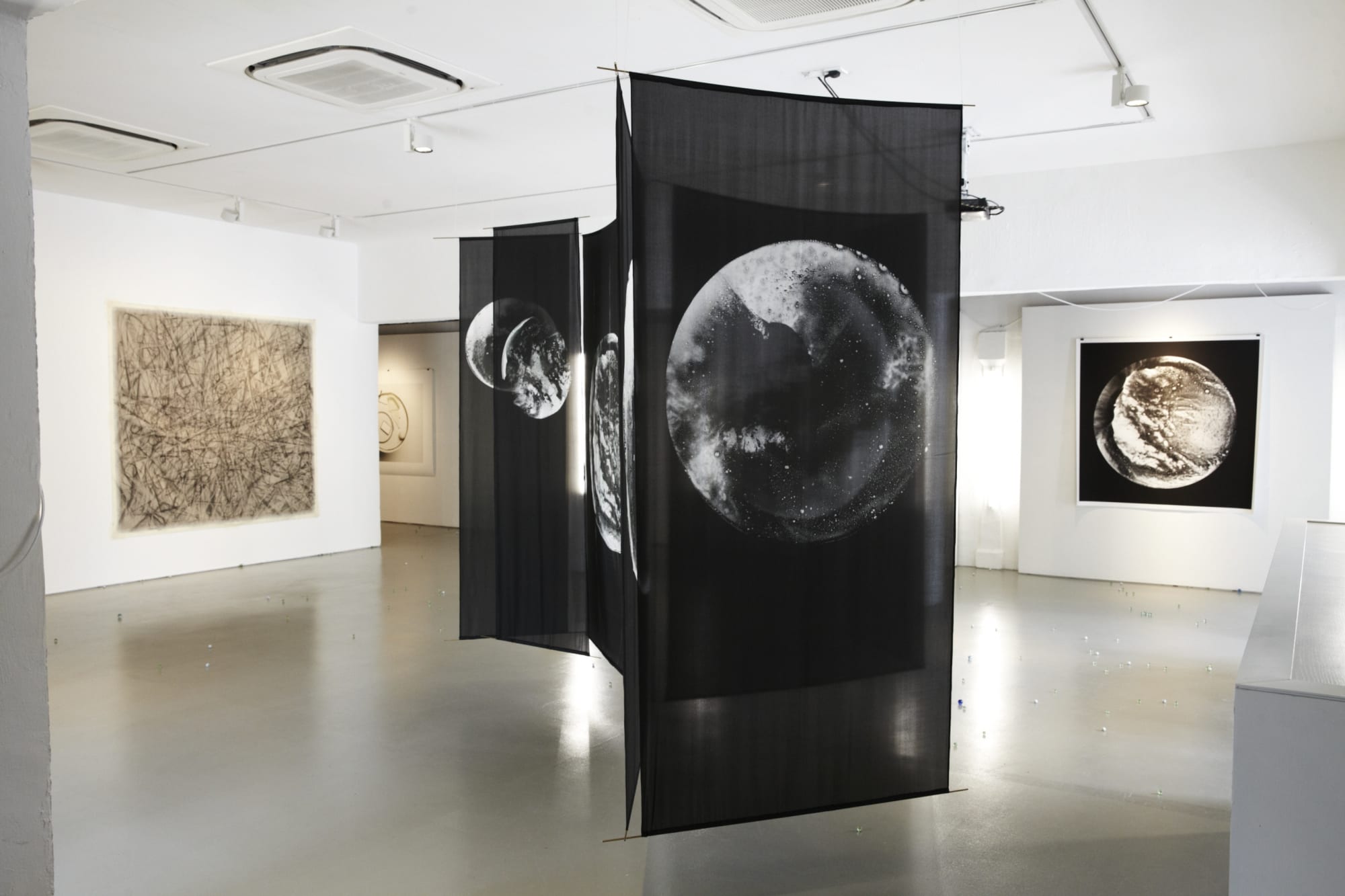 Xue Mu: A Childish Nothingness