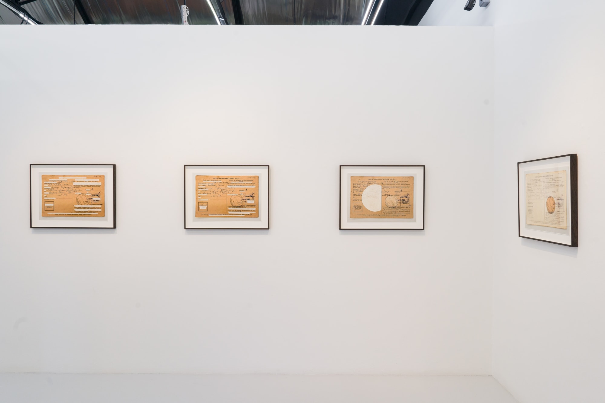 Wei Leng Tay: Staring into voids and blues