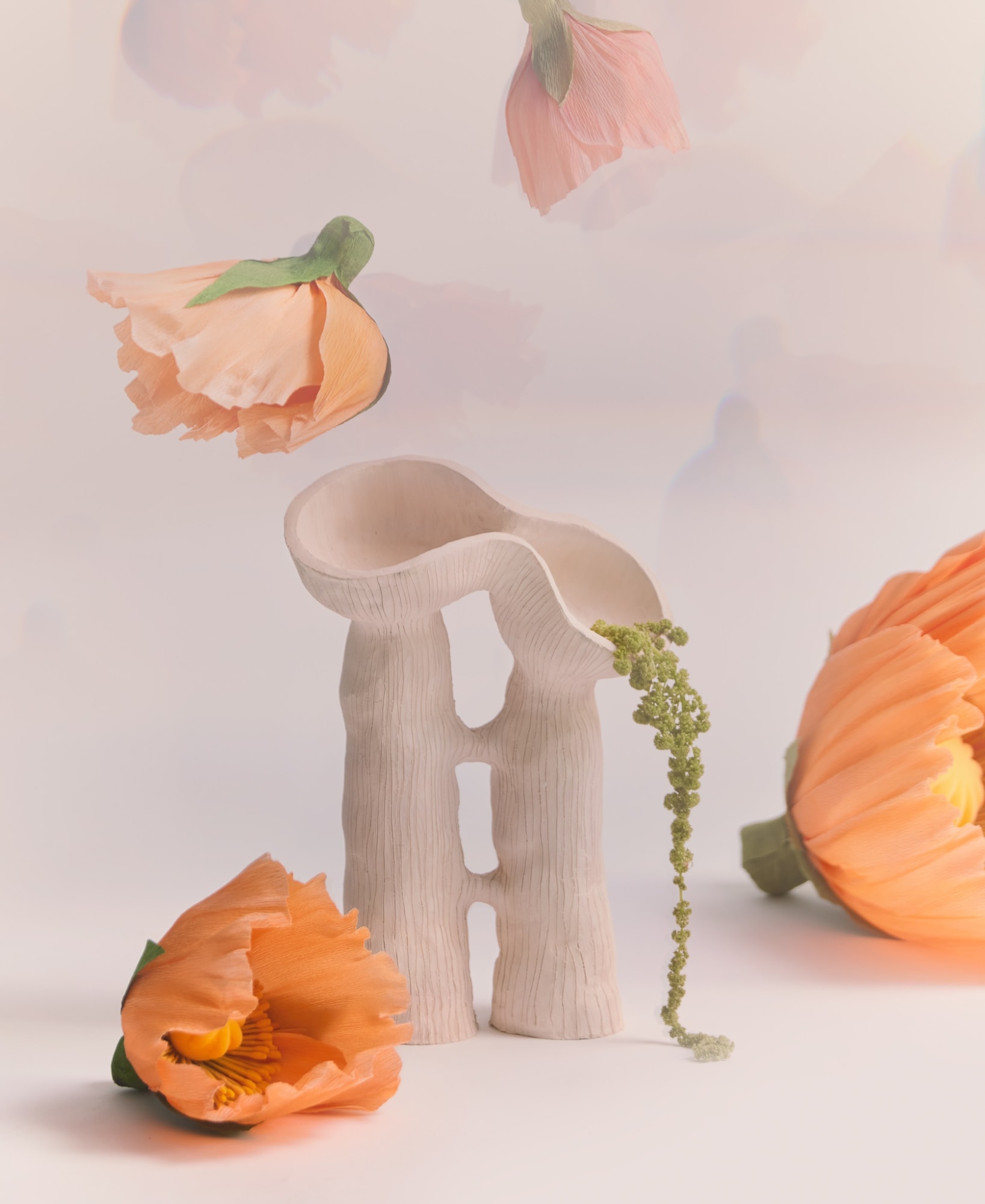 Jan Ernst, Florescentia, 2021. Intallation view