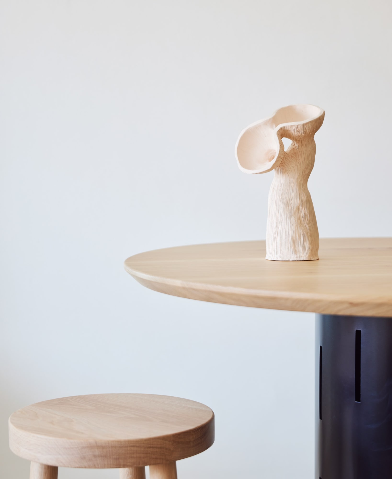 Jan Ernst, Florescentia, 2021. Intallation view