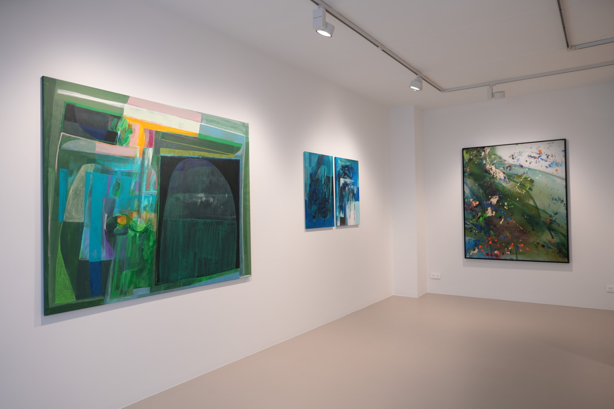 Anatoly Akue: Meeting with your Nature. The Ground