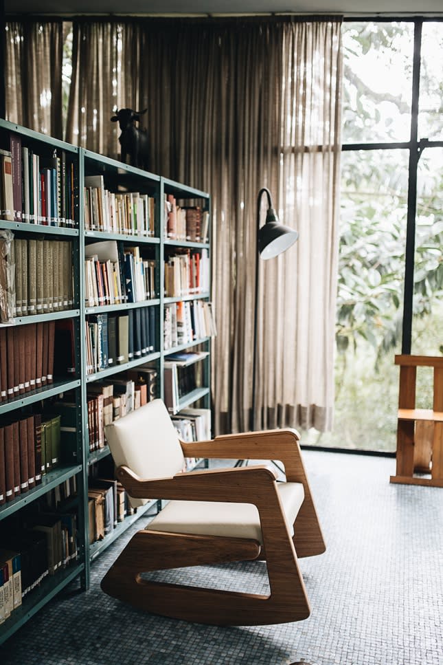The Glass House, furnished with pieces designed by Lina Bo Bardi. Photo: Jules Villbrandt, 2019