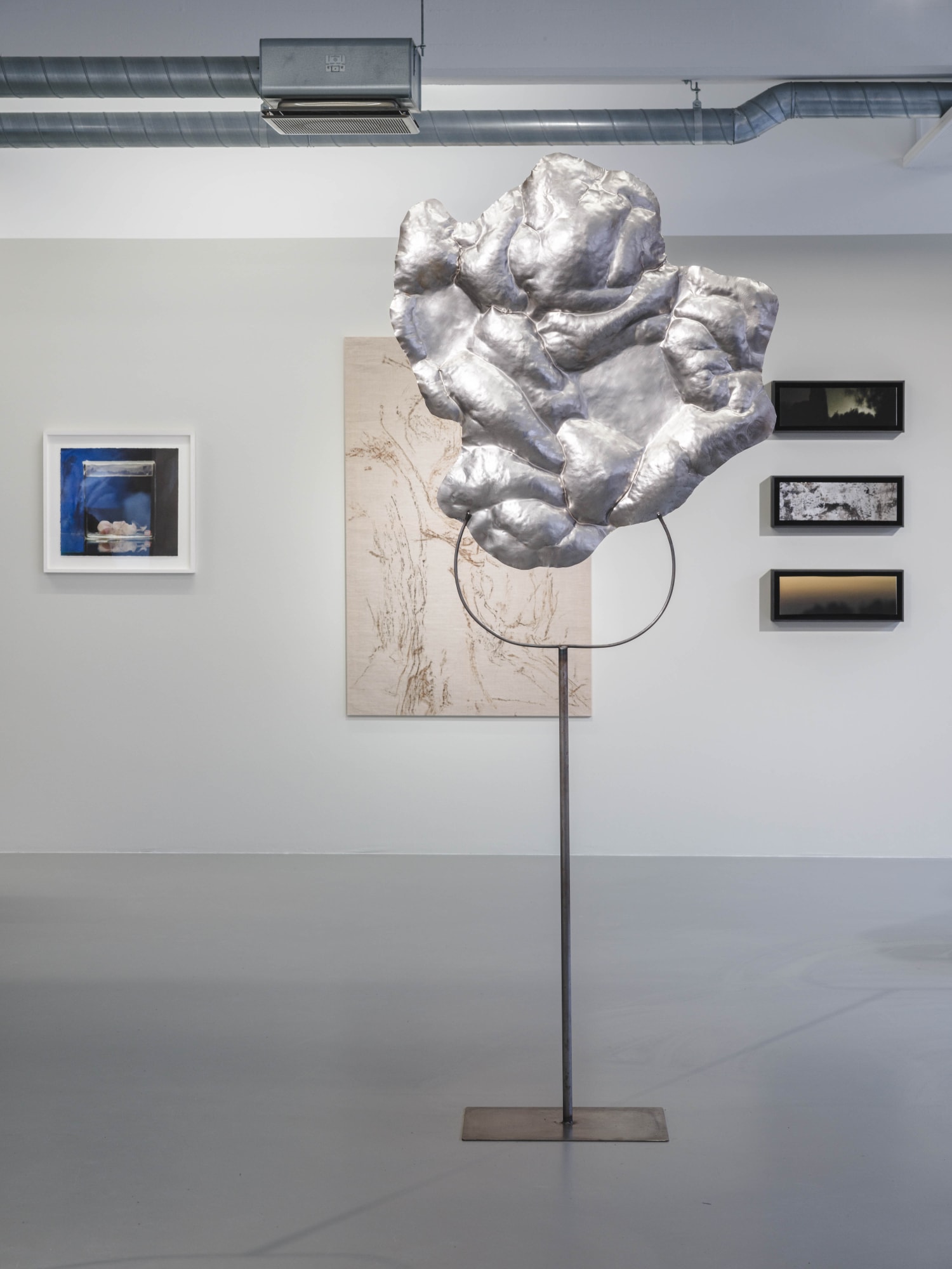 Installation view, Springbrunn, 2024, Galleri Duerr. Photo: Jean-Baptiste B&eacute;ranger.